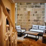 Garra With Heated Pool Għasri