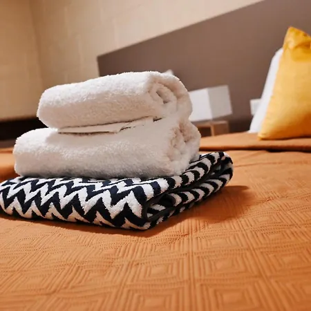 Garra With Heated Pool Għasri