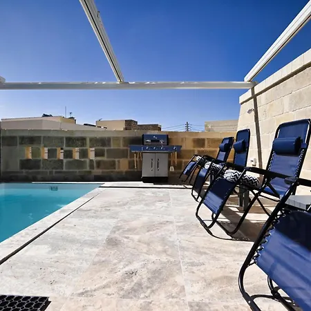 Villa Garra With Heated Pool Għasri