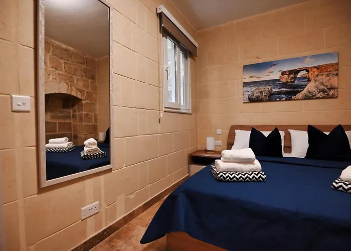 Garra With Heated Pool