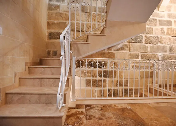 Garra With Heated Pool Villa