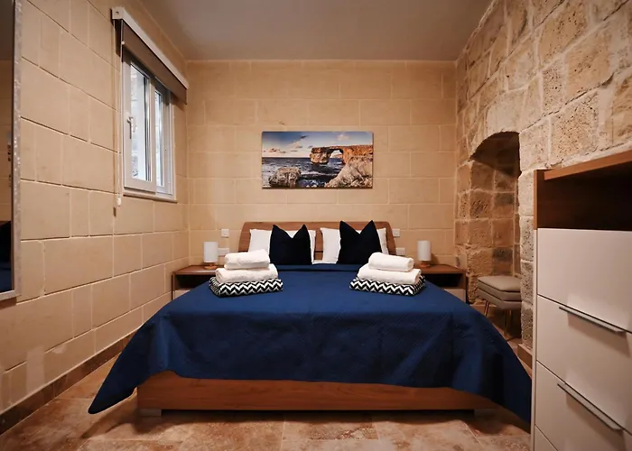 Garra With Heated Pool *