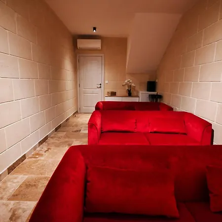 Garra With Heated Pool Villa Ghasri (Gozo)
