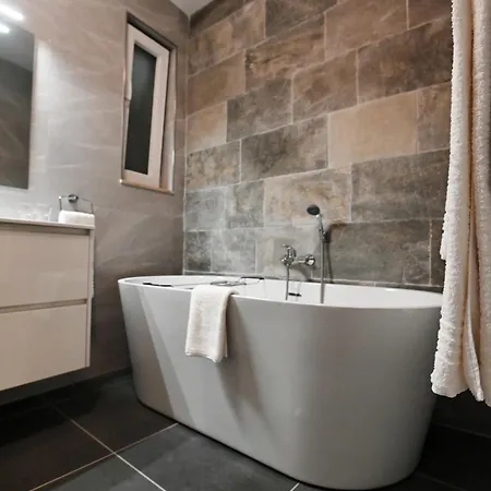 Garra With Heated Pool * גאסרי