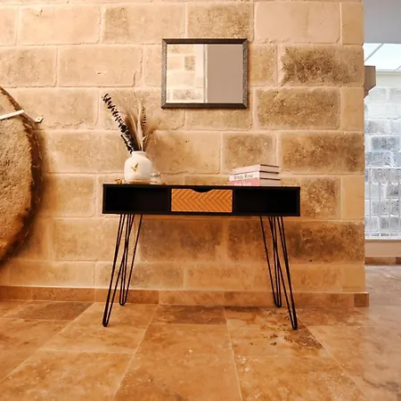 Garra With Heated Pool Villa Ghasri (Gozo)