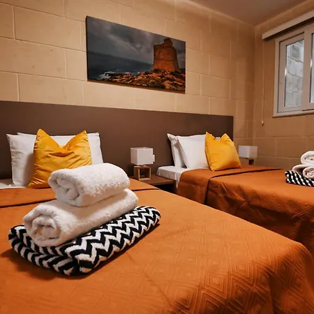 Villa Garra With Heated Pool