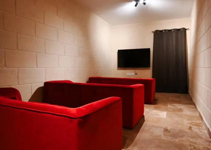 Villa Garra With Heated Pool Għasri