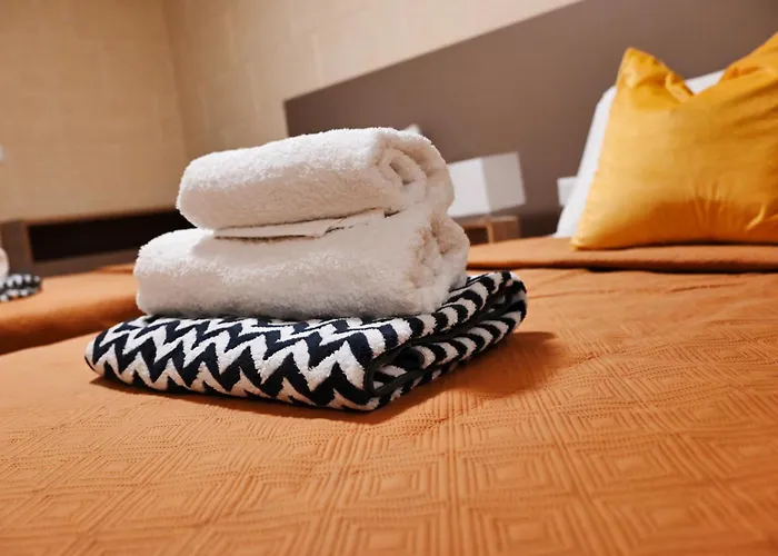 Garra With Heated Pool Għasri