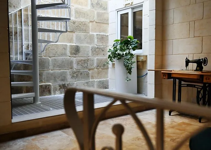 Garra With Heated Pool * Għasri