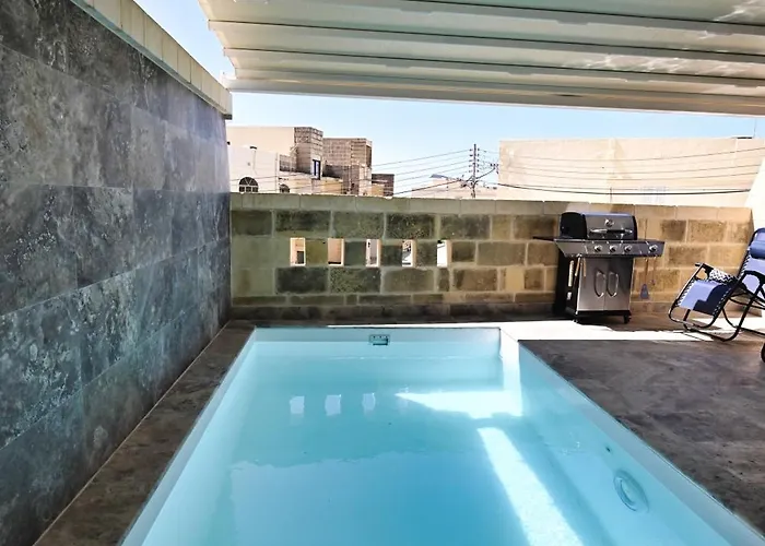 Villa Garra With Heated Pool